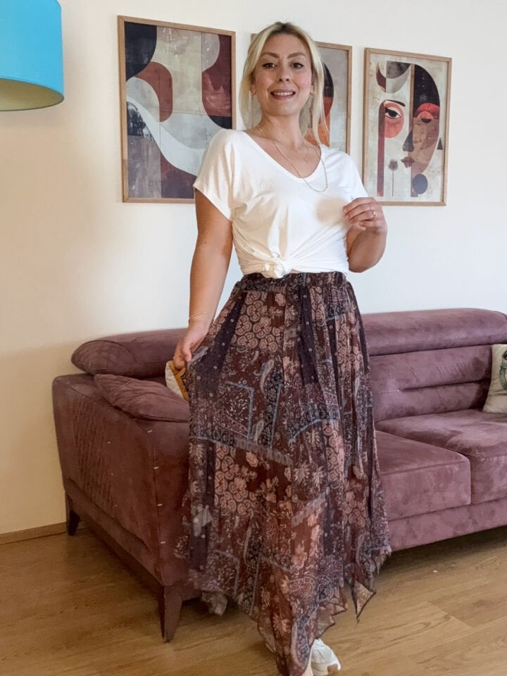 Desenli Şifon Asimetrik Etek