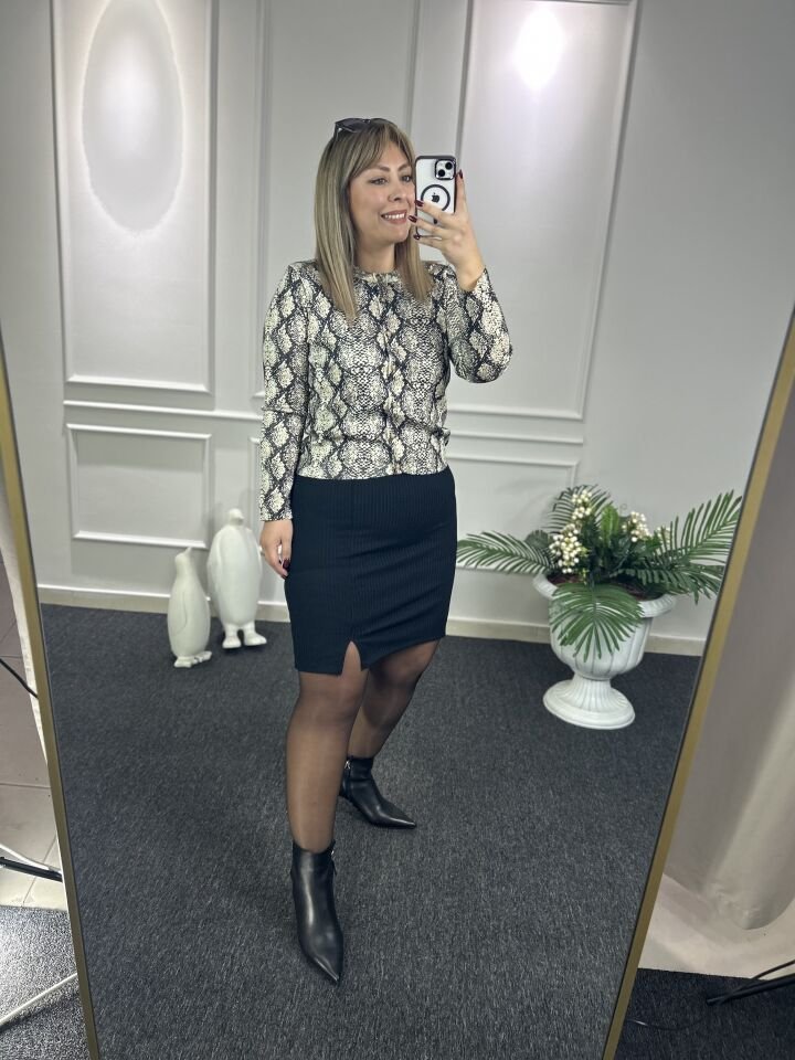 Celly Yırtmaç Detay Çelik Fitilli Etek