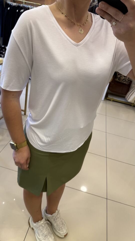 Oysh V Yaka Salaş Tshirt