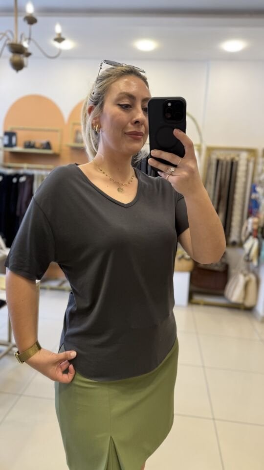 Oysh V Yaka Salaş Tshirt