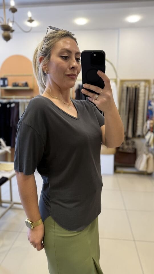 Oysh V Yaka Salaş Tshirt