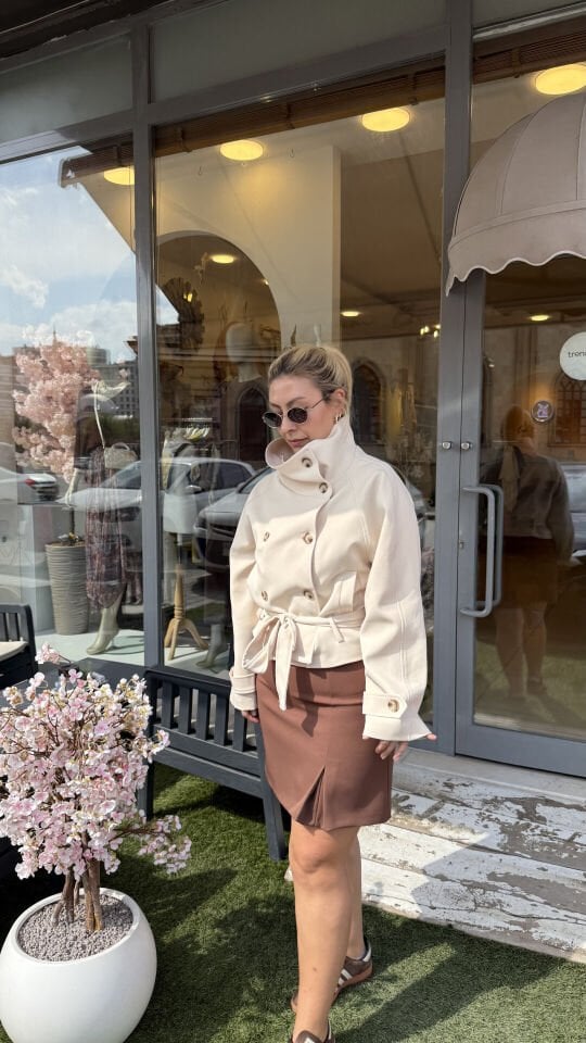 Mevsimlik Astarlı Dik Yaka Kumaş Trenç