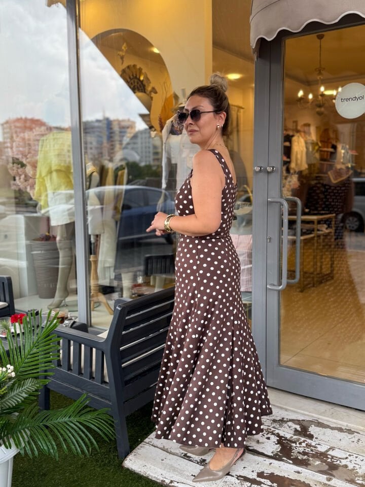 Lady Puantiyeli Elbise