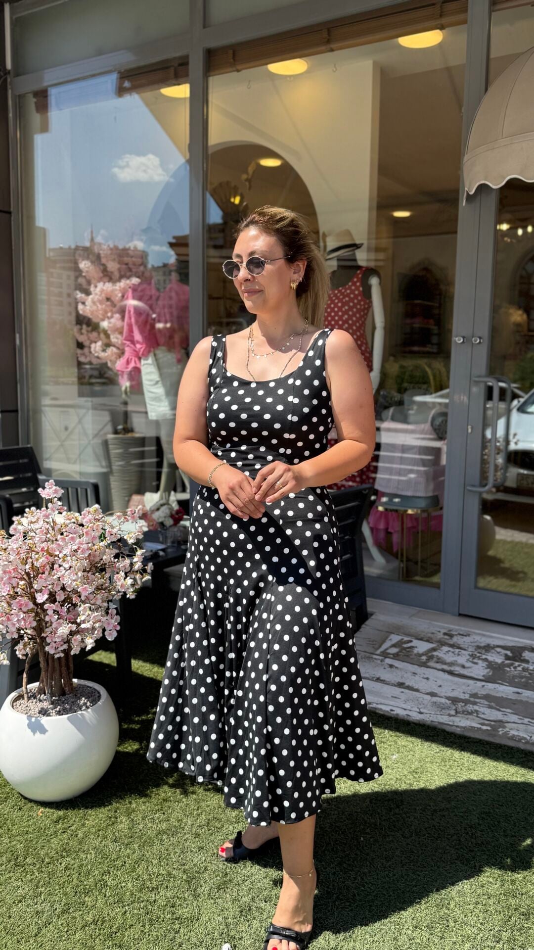 Lady Puantiyeli Elbise
