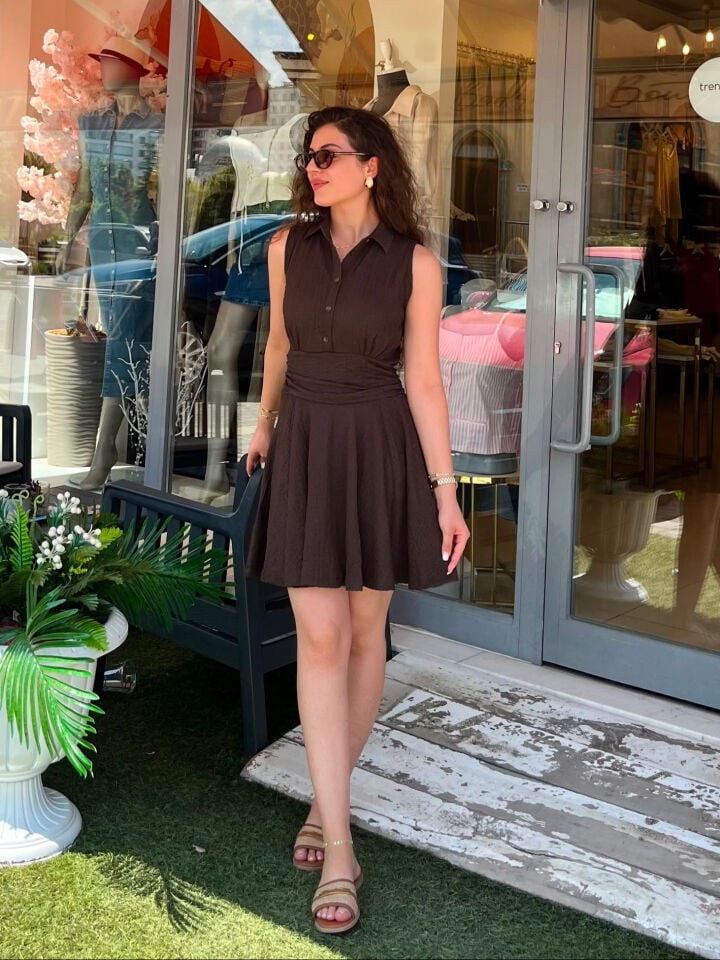Yaka Düğme Bel Drape Mini Elbise