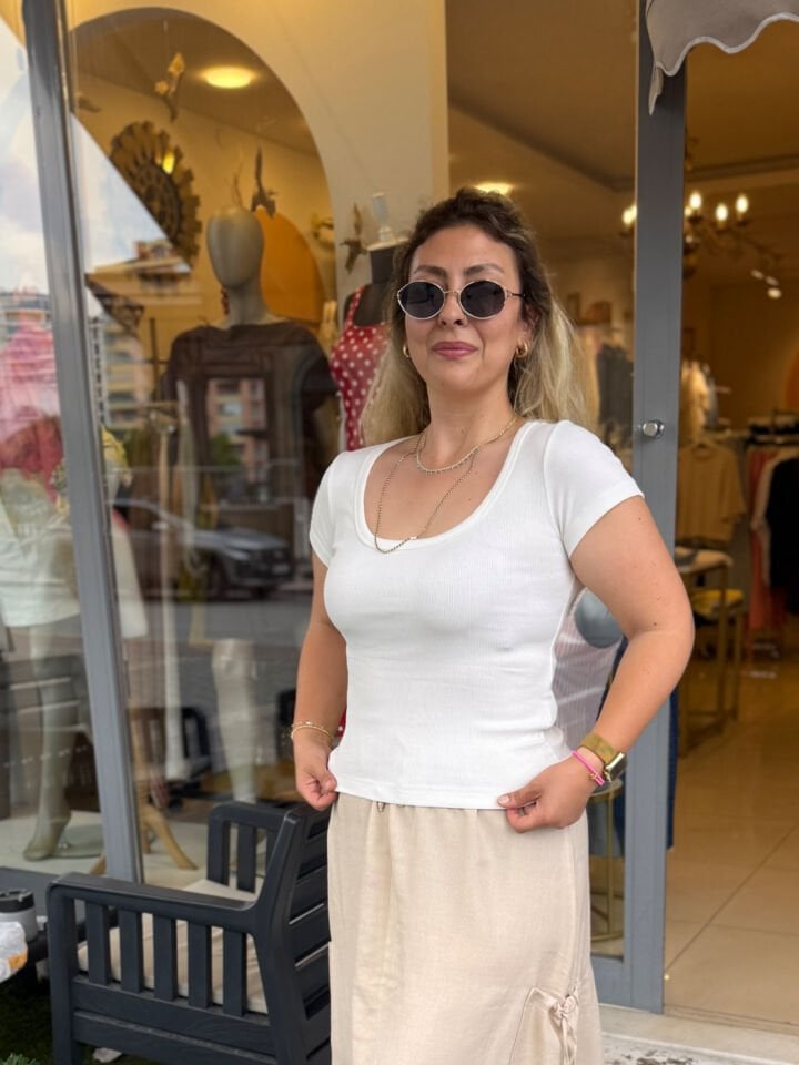 U Yaka Kısa Kollu Body