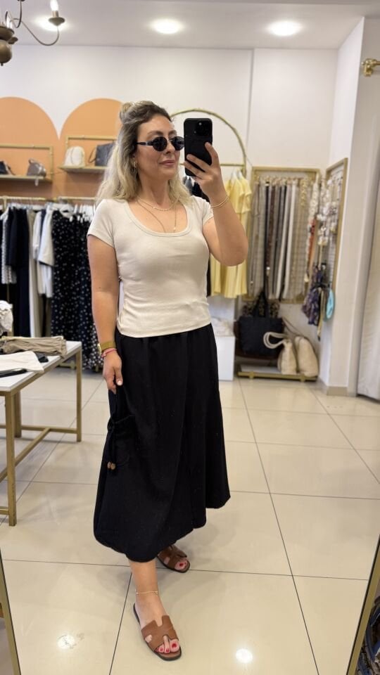 U Yaka Kısa Kollu Body