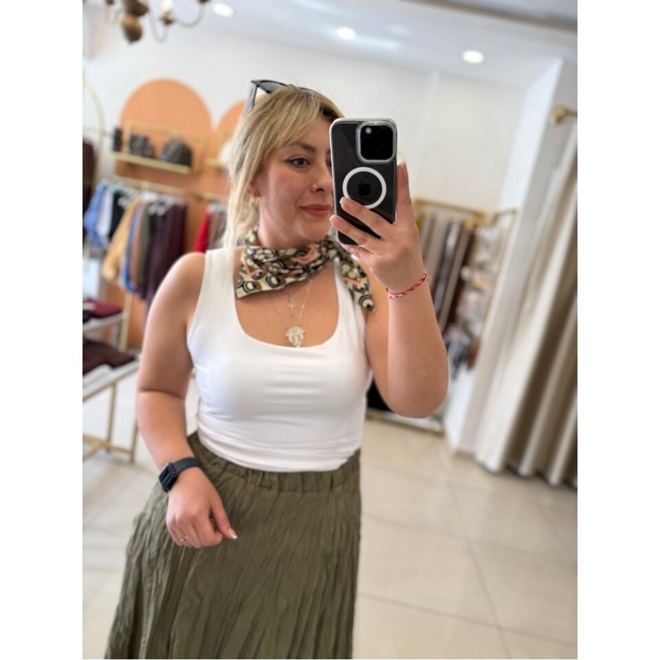 Beyaz Kolsuz Kare Yaka Body