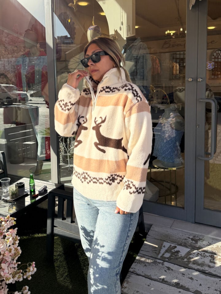Marka Muadili Yarım Fermuar Peluş Sweat-Kahve Geyik Desen