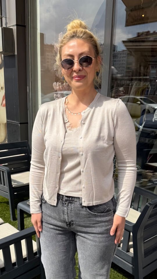 Dantel Yakalı İkili Görünümlü Triko