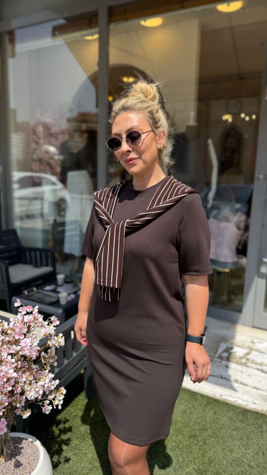 Premium Modal Elbise -omuz bluz detay