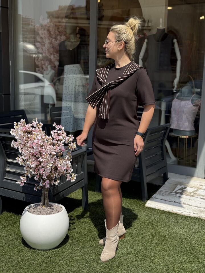 Premium Modal Elbise -omuz bluz detay